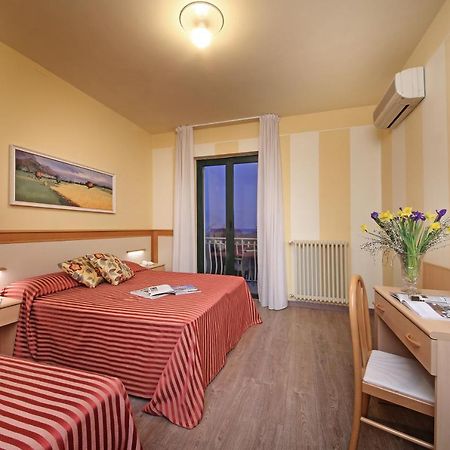 Hotel Panoramica Salò Eksteriør billede